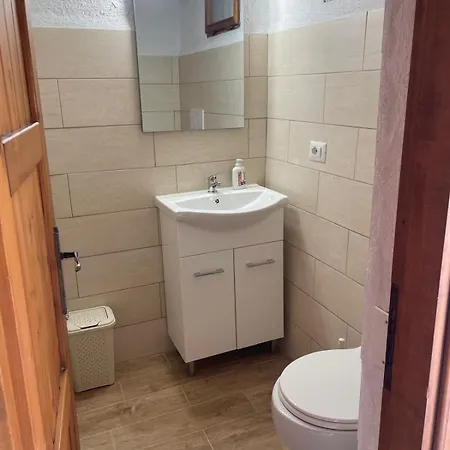 Mustaro R Ferienhaus