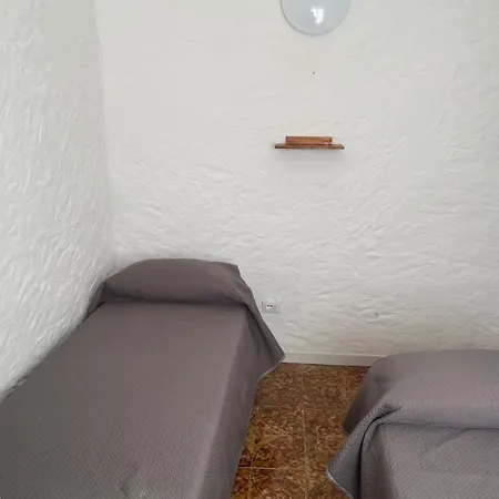 Mustaro R * Сан-Теодоро