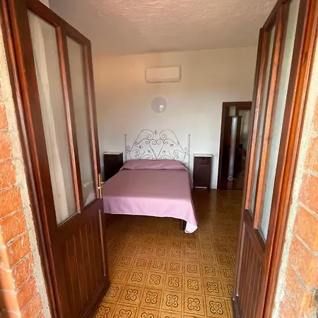 Mustaro R Prázdninový dům